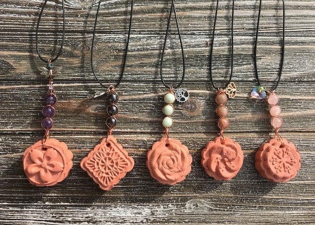 Five clay diffusers photo